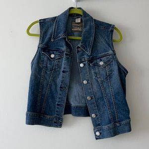 Levi’s Jean Vest